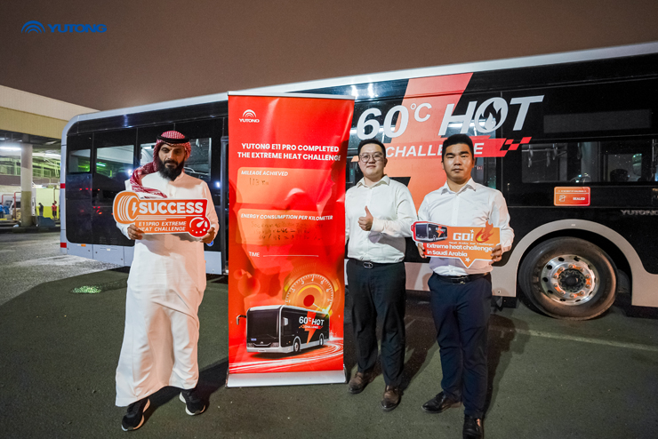 Conquistando o calor intenso do deserto, o Yutong E11pro faz uma forte estreia no Desafio de Calor Extremo!