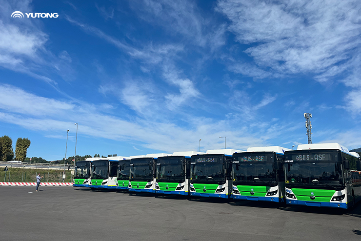 Serviços de Transporte Público fornecidos por 23 Autocarros totalmente Elétricos da Yutong (Cidade de Como)