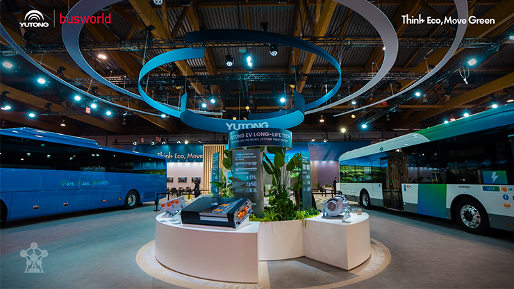 Yutong lança tecnologia EV Long-Life na Busworld Europe 2025 e conquista sete grandes prêmios