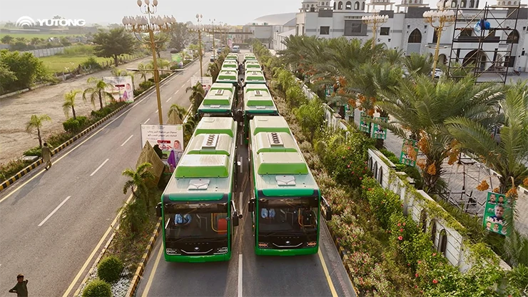 Yutong Bus registra crescimento contínuo nas vendas em 2025, promovendo o transporte público sustentável no mundo todo