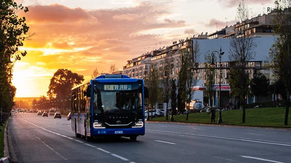 723 autocarros Yutong asseguraram com elevados padrões os serviços de apoio à competição internacional de futebol africano!