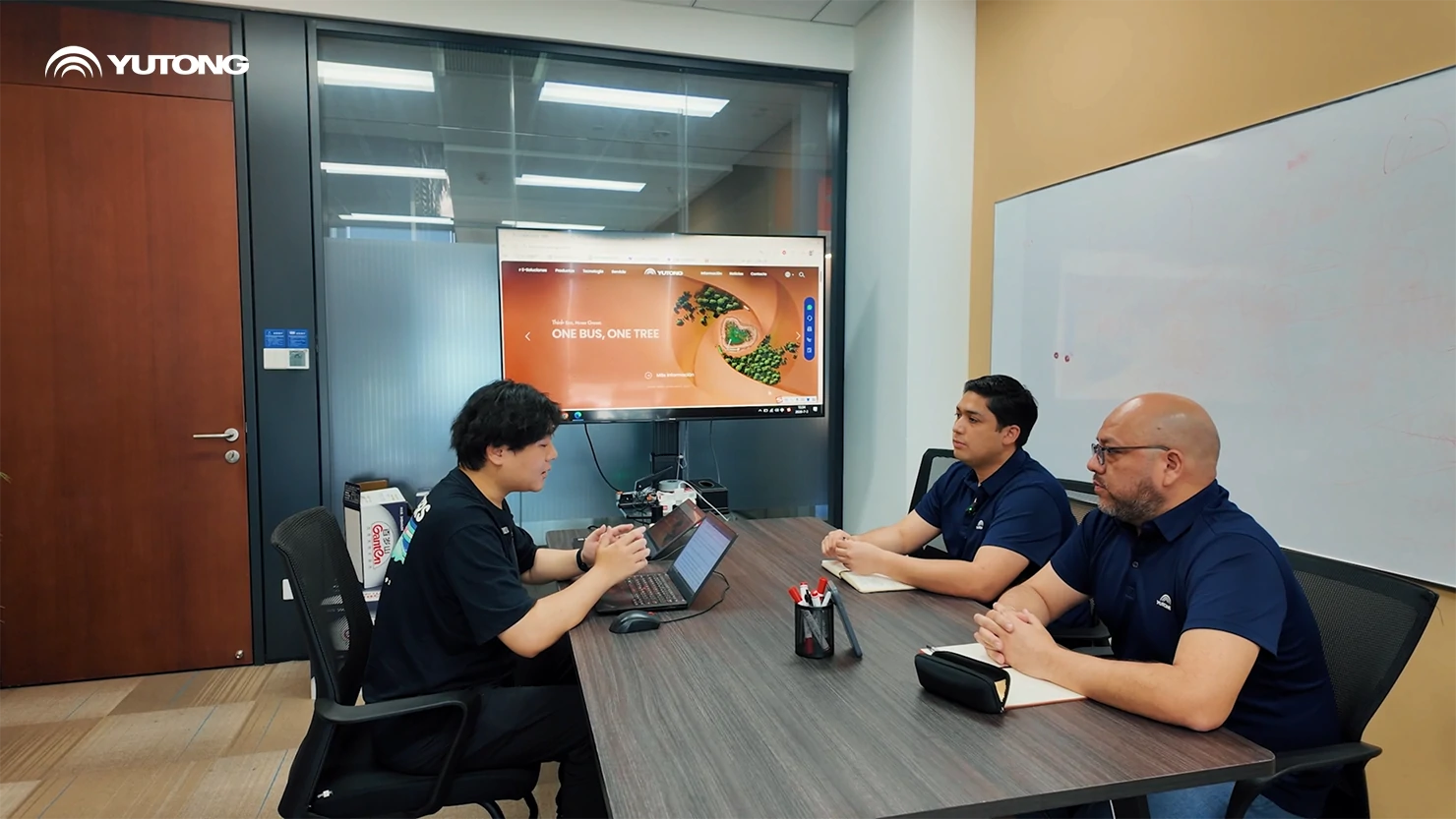 Reunir na Yutong, Ligar o Mundo, Crescer Lado a Lado com a Nossa Força de Trabalho Global